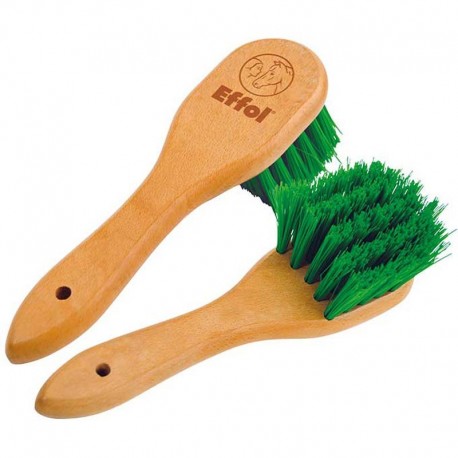 Cepillo Effol para limpiar cascos